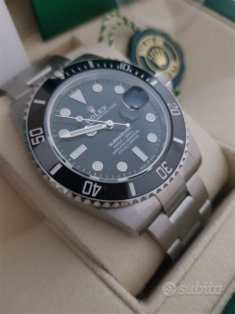 Vendesi Rolex Submariner Submariner mai indossato. Completo 